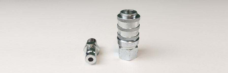 Diagnostic quick release couplings